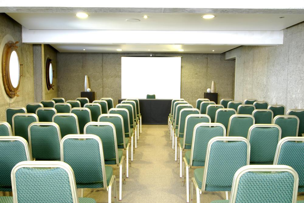 Radisson Blu Acqua Hotel & Spa Concón Einrichtungen foto A typical conference room